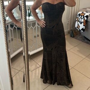 Elegant Strapless Black and Gold Evening Dress